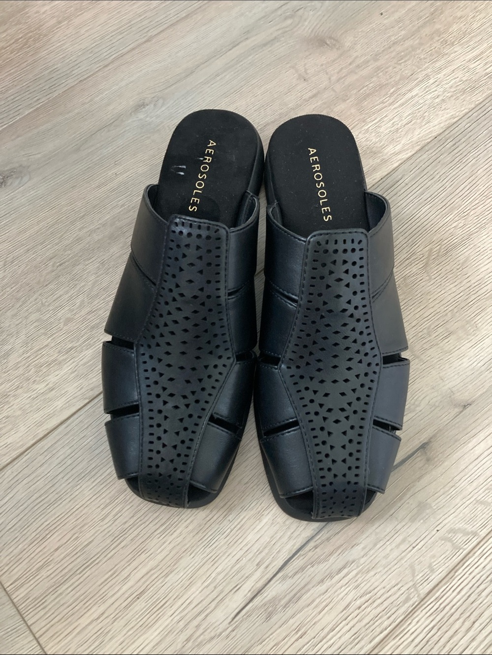 AEROSOLES Black Perforated Fisherman Slide Mules NWOT
